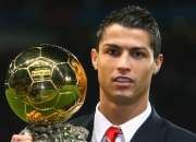 九游体育直播-石宇奇高光时刻定乾坤，韩国队力克印尼队展团队韧性