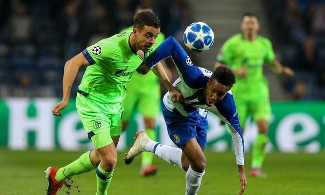 包含沙尔克04队德甲赛场连续不胜,遭遇严峻挑战的词条 包含沙尔克04队德甲赛场连续不胜,遭遇严峻挑战的词条