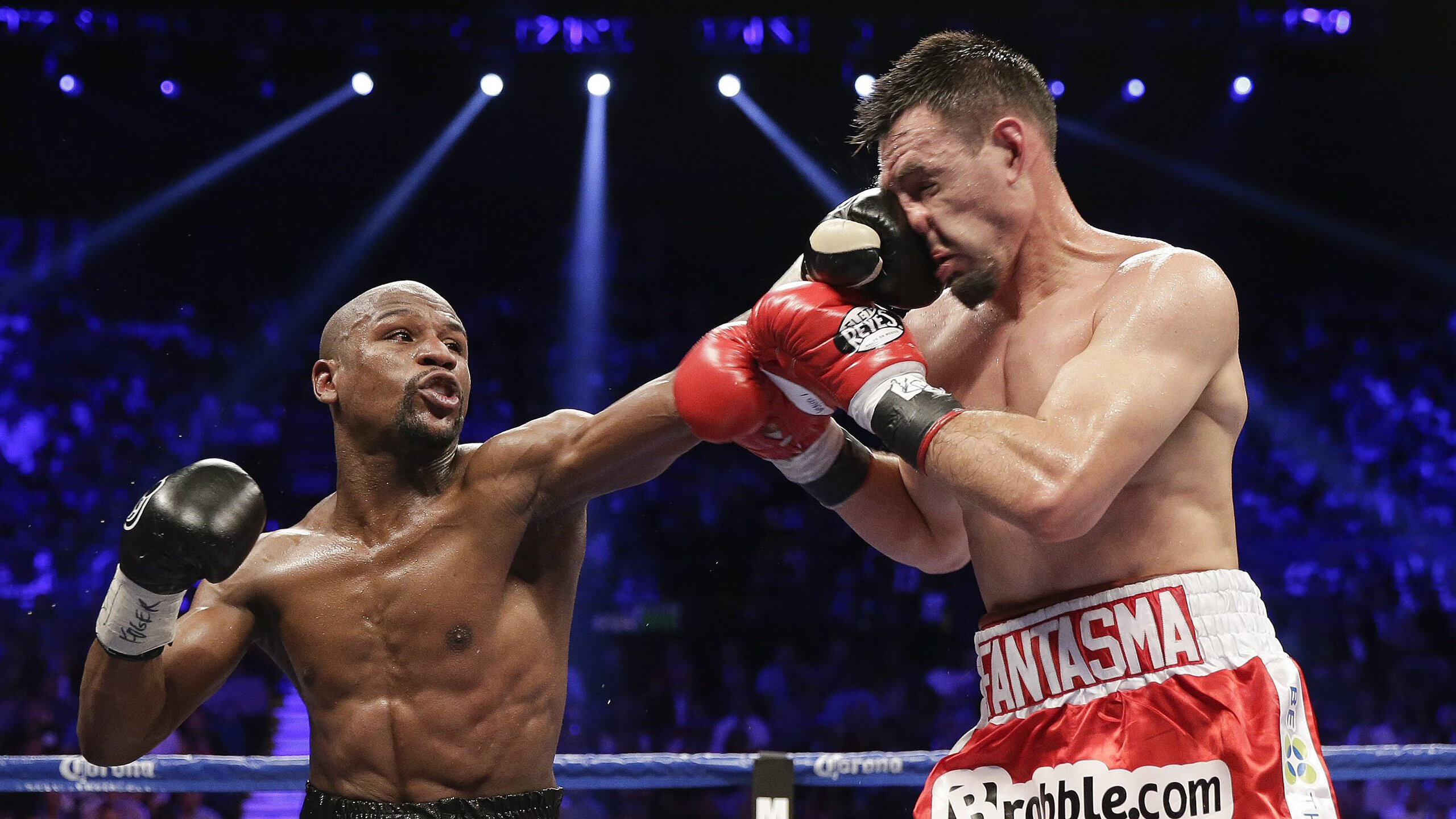 巴萨收割阿尔及利亚基因，阿什拉夫如何成为诺坎普新蓝图的关键先生？